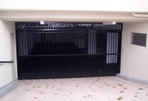 Bi-Fold Specialty Doors